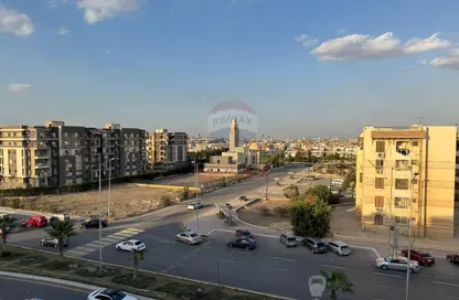 مساحات مكتبية - 4 غرف نوم - 1 حمام للايجار في الحي السابع - الشيخ زايد - الجيزة