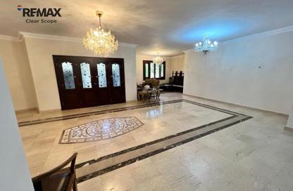 Apartment - 3 Bedrooms - 3 Bathrooms for sale in Ganoob El Acadimia - New Cairo City - Cairo Apartment - 3 Bedrooms - 3 Bathrooms for sale in Ganoob El Acadimia - New Cairo City - Cairo