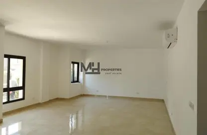 Penthouse - 3 Bedrooms - 3 Bathrooms for rent in Moon Residences - Fifth Square - The 5th Settlement - New Cairo City - Cairo