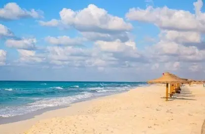 شاليه - 3 غرف نوم - 1 حمام للبيع في منتجعات الساحل الشمالي - الساحل الشمالي