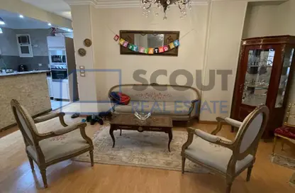 Apartment - 3 Bedrooms - 2 Bathrooms for sale in Street 199 - Degla - Hay El Maadi - Cairo