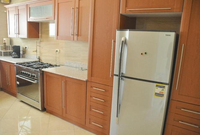 73233345 - Property Image 2
