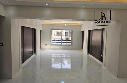Office Space - Studio - 2 Bathrooms for rent in Masaken Sheraton - Sheraton Al Matar - El Nozha - Cairo