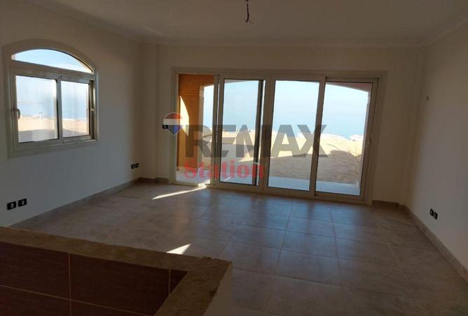 8667977 - Property Image 2