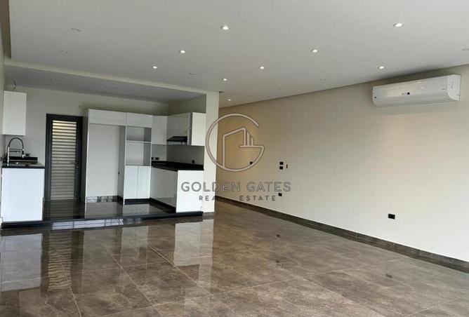 8588419 - Property Image 3