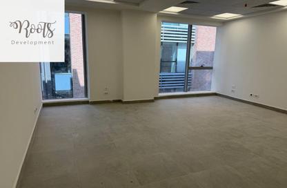 Office Space - Studio - 1 for rent in Three Sixty - 5th Settlement Compounds - The 5th Settlement - New Cairo City - Cairo