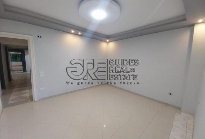 8704780 - صورة العقار 2