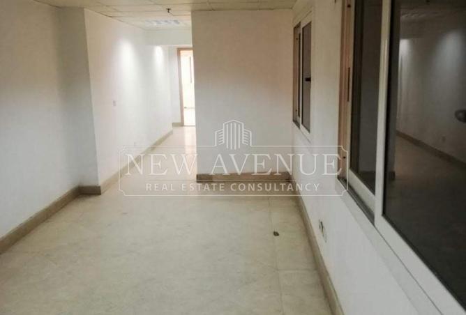 83684418 - Property Image 3
