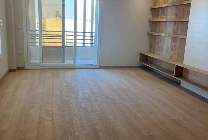 73499843 - Property Image 2