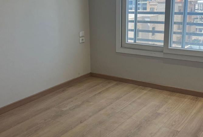 73499843 - Property Image 3