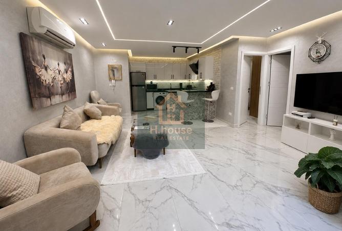 77319347 - Property Image 2