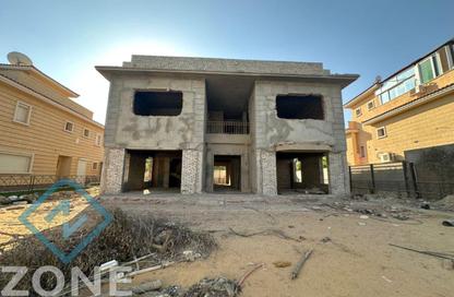Villa - 5 Bedrooms - 5 Bathrooms for sale in Privado - Madinaty - Cairo