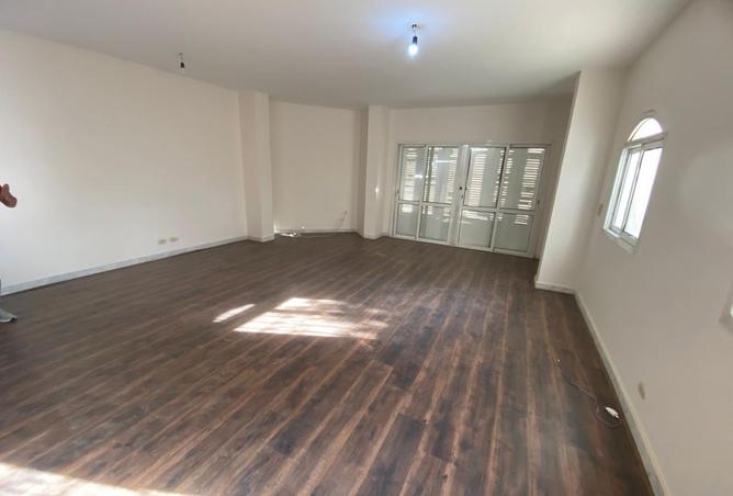 97993937 - Property Image 3