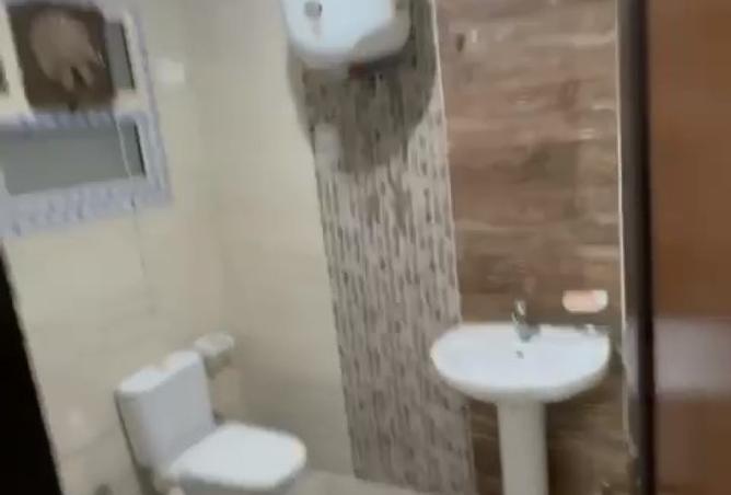 102629437 - Property Image 3