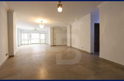 Apartment - 3 Bedrooms - 2 Bathrooms for sale in 14th of May Bridge - Smouha - Hay Sharq - Alexandria