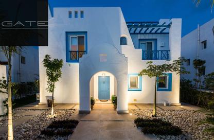 Townhouse - 3 Bedrooms - 3 Bathrooms for sale in Mountain View - Ras Al Hekma - North Coast