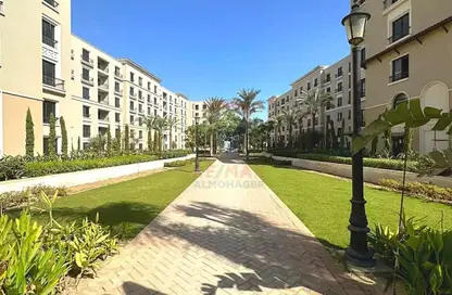 Apartment - 3 Bedrooms - 3 Bathrooms for sale in Village West - Sheikh Zayed Compounds - Sheikh Zayed City - Giza