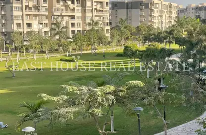 شقة - 4 غرف نوم - 3 حمامات للايجار في B10 - مدينتي - القاهرة