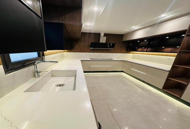 8553098 - Property Image 3