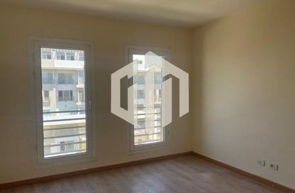 Apartment - 3 Bedrooms - 3 Bathrooms for rent in Cluster 18 - Hyde Park - New Cairo City - Cairo