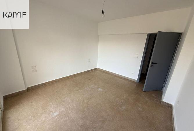 2OiP18HLec4 - Property Image 3