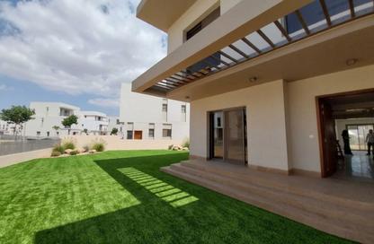 Villa - 6 - 7 for sale in Cairo Gate - Sheikh Zayed Compounds - Sheikh Zayed City - Giza