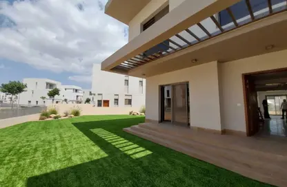 Villa - 6 Bedrooms - 7 Bathrooms for sale in Cairo Gate - Sheikh Zayed Compounds - Sheikh Zayed City - Giza