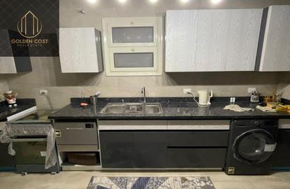 Apartment - 2 - 3 for rent in Cliff Mall New Cairo - South Teseen St. - The 5th Settlement - New Cairo City - Cairo