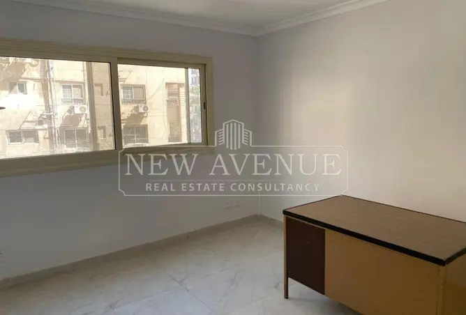 104892098 - Property Image 3