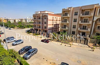 شقة - 4 غرف نوم - 3 حمامات للبيع في حى اسكان الجامعه الامريكية - كمبوندات التجمع الخامس - التجمع الخامس - مدينة القاهرة الجديدة - القاهرة