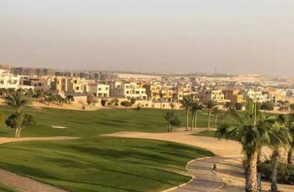 تاون هاوس - 5 غرف نوم - 4 حمامات للبيع في جولف فيوز - طريق مصر اسكندرية الصحراوي - مدينة 6 أكتوبر - الجيزة