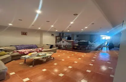 شقة - 3 غرف نوم - 1 حمام للبيع في شارع محمد فوزي معاذ - سموحة - حي شرق - الاسكندرية