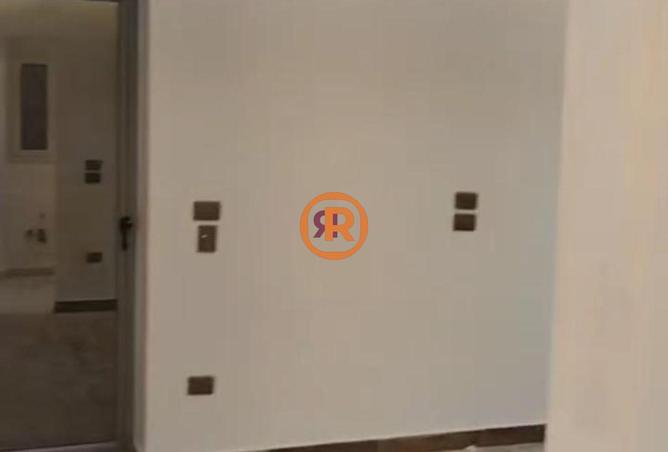 67731125 - صورة العقار 2