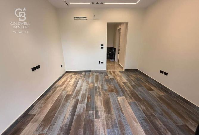 8511040 - Property Image 2