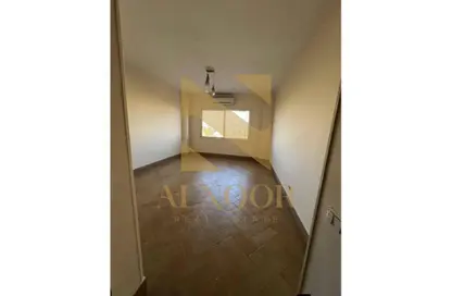 دوبلكس - 5 غرف نوم - 4 حمامات للايجار في شارع عتمان - الحي التاسع - الشيخ زايد - الجيزة