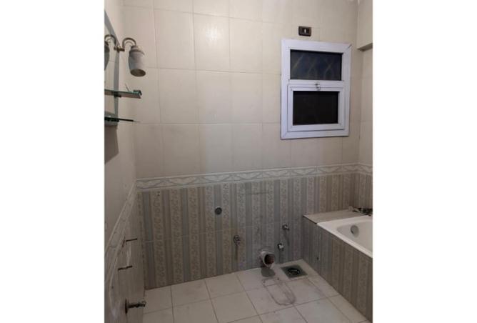 83407932 - Property Image 3