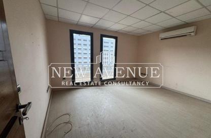 Office Space - 4 Bedrooms - 2 Bathrooms for rent in The Waterway View - 90 Street - The 5th Settlement - New Cairo City - Cairo