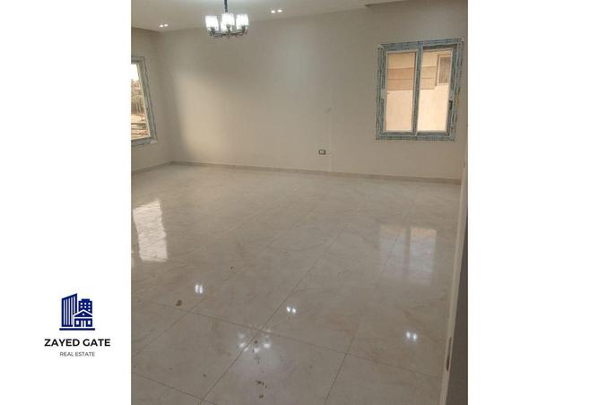 8594713 - Property Image 2