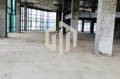 نصف طابق - استوديو - 1 حمام للايجار في وان جولدن سكوير مول - التجمع الخامس - مدينة القاهرة الجديدة - القاهرة