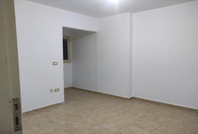 80390025 - Property Image 3