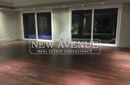 Villa - 4 Bedrooms - 4 Bathrooms for sale in Swan Lake Katameya - The 1st Settlement - New Cairo City - Cairo Villa - 4 Bedrooms - 4 Bathrooms for sale in Swan Lake Katameya - The 1st Settlement - New Cairo City - Cairo