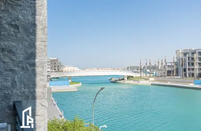 شاليه - 4 غرف نوم - 4 حمامات للبيع في مراسي - سيدي عبد الرحمن - الساحل الشمالي