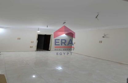 Apartment - 5 Bedrooms - 3 Bathrooms for rent in Meet Khaqan - Shebeen ElKom - Al Menofeya