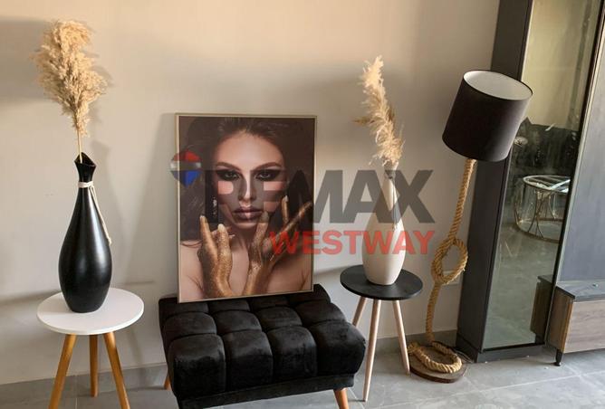 8636756 - Property Image 2