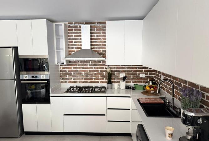 97429740 - Property Image 3