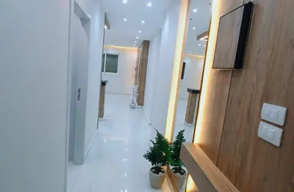 شقة - 2 غرف نوم - 2 حمامات للبيع في البوابة الرابعة القديمة - حورس - حدائق الاهرام - الجيزة