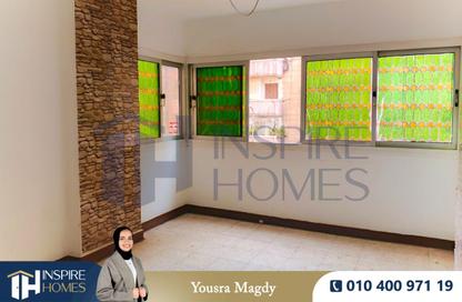 Office Space - 2 Bedrooms - 1 Bathroom for rent in Al Galaa St. - Victoria - Hay Awal El Montazah - Alexandria