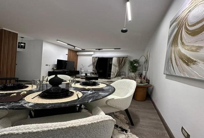 98008632 - Property Image 2