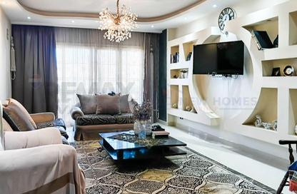 Apartment - 3 Bedrooms - 3 Bathrooms for sale in Glim - Hay Sharq - Alexandria