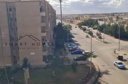 Apartment - 2 Bedrooms - 1 Bathroom for sale in 16th District - Sheikh Zayed City - Giza